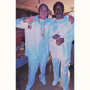 Meet your Posher, Howard